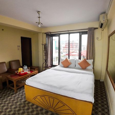 Hotel Travel Inn Pokhara Exterior foto