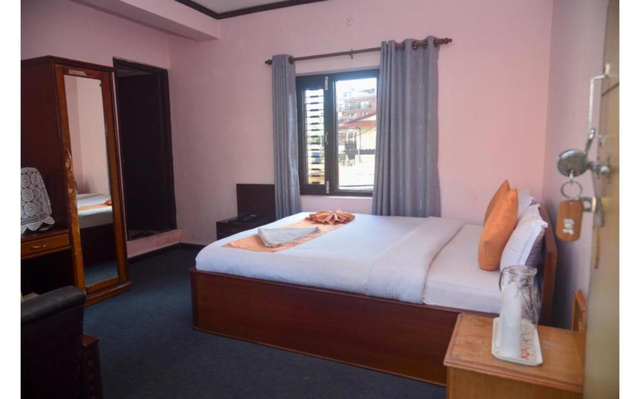 Hotel Travel Inn Pokhara Exterior foto