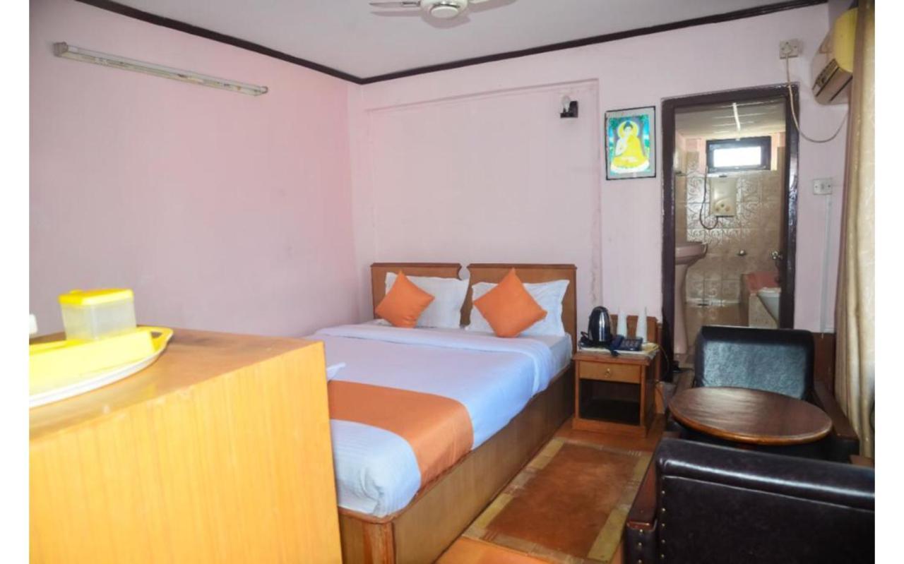 Hotel Travel Inn Pokhara Exterior foto