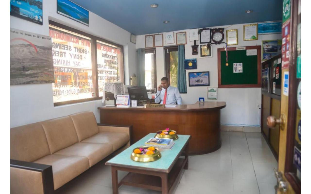 Hotel Travel Inn Pokhara Exterior foto