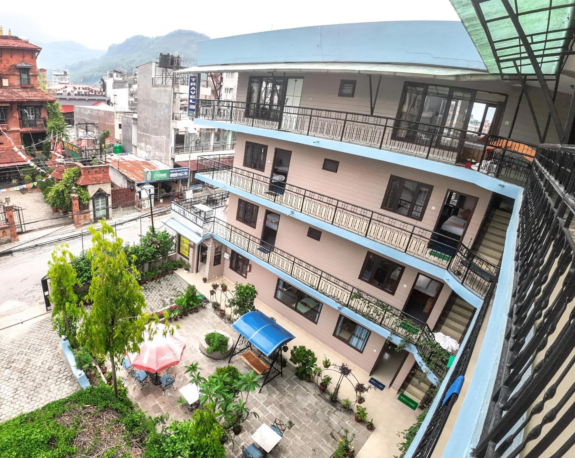 Hotel Travel Inn Pokhara Exterior foto