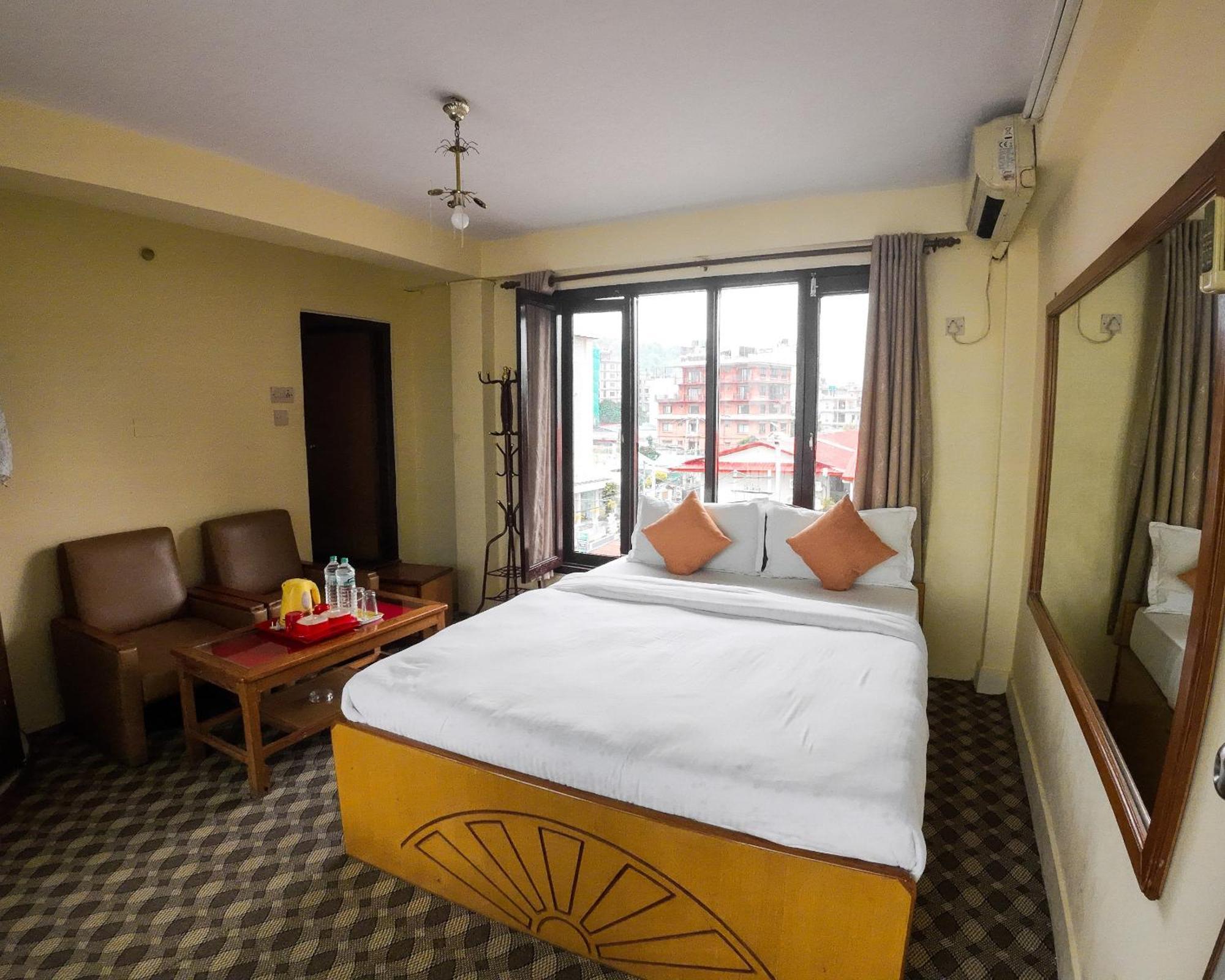 Hotel Travel Inn Pokhara Exterior foto